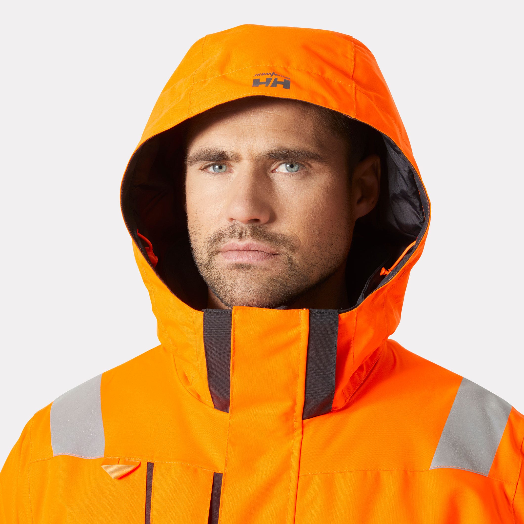 Helly Hansen Alna 2.0 high visibility winter insulated jacket - Image 9