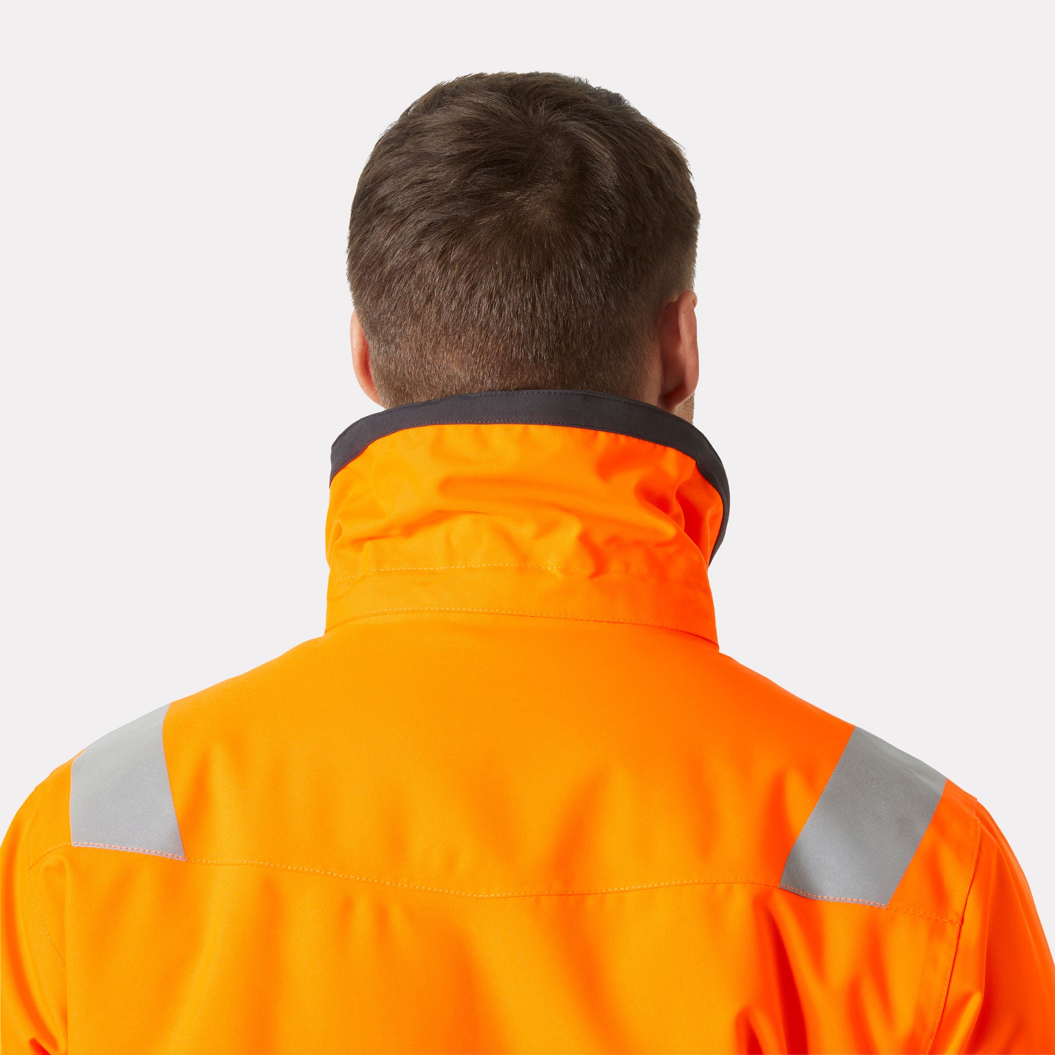 Helly Hansen Alna 2.0 high visibility winter insulated jacket - Image 10