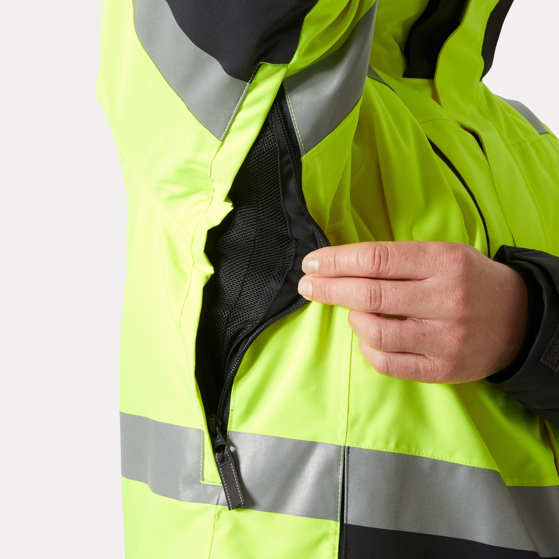Helly Hansen Alna 2.0 high visibility winter insulated jacket - Image 22