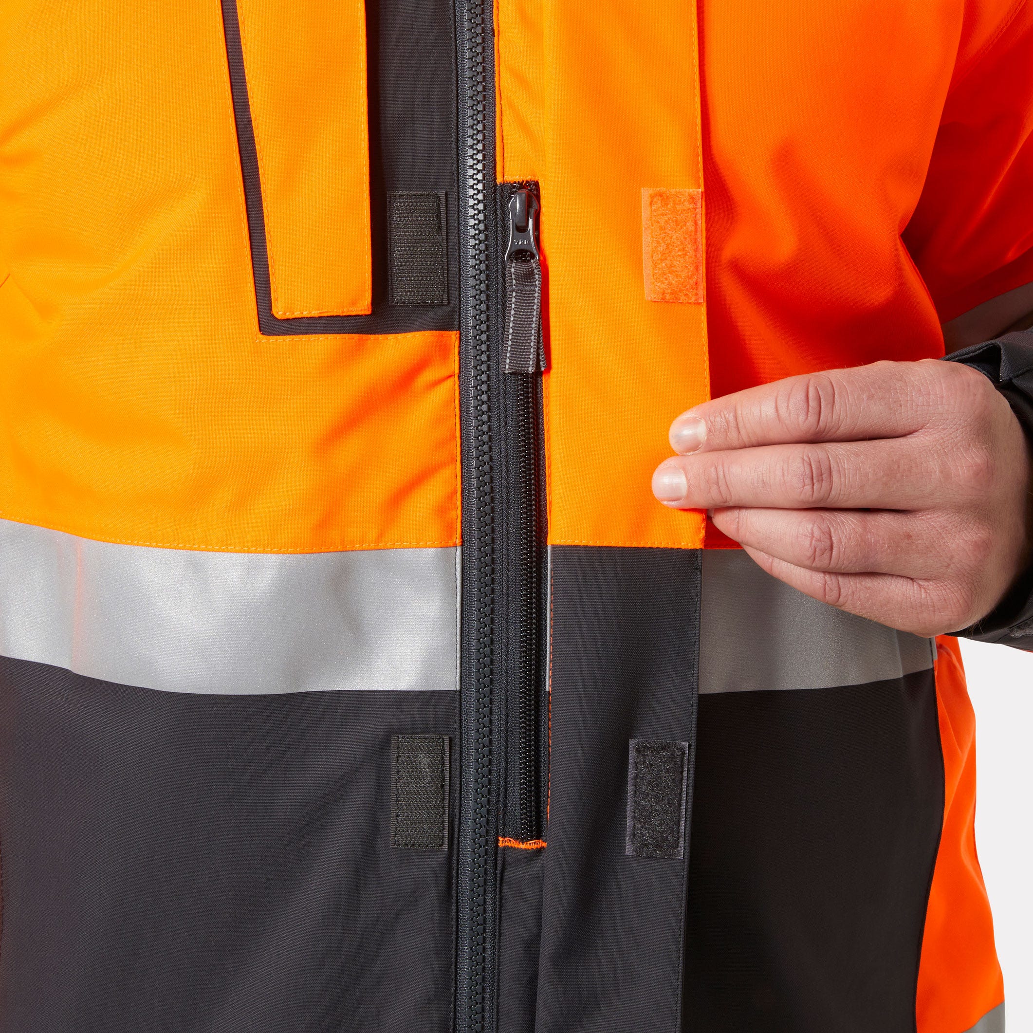 Helly Hansen Alna 2.0 high visibility winter insulated parka - Image 7