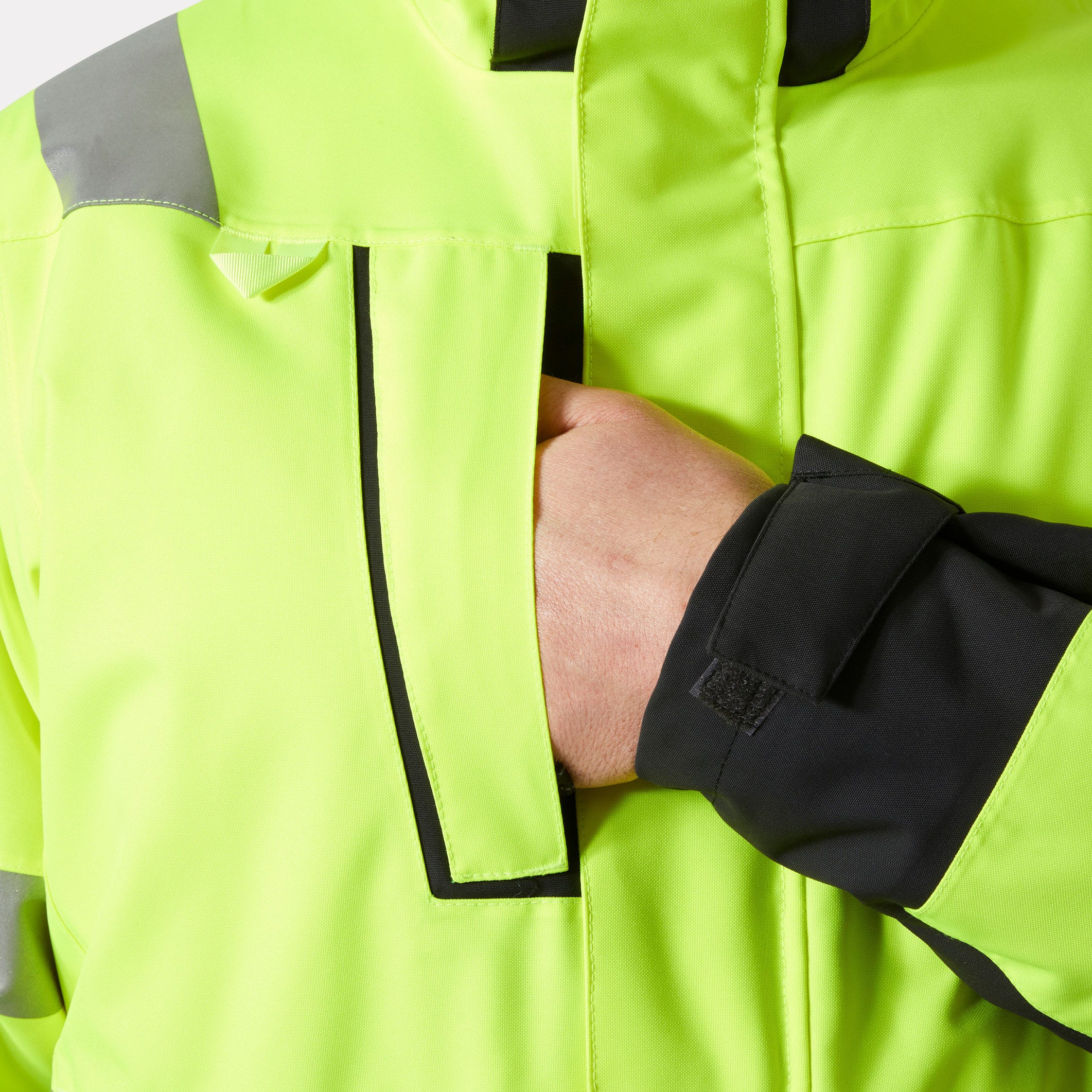 Helly Hansen Alna 2.0 high visibility winter insulated parka - Image 14