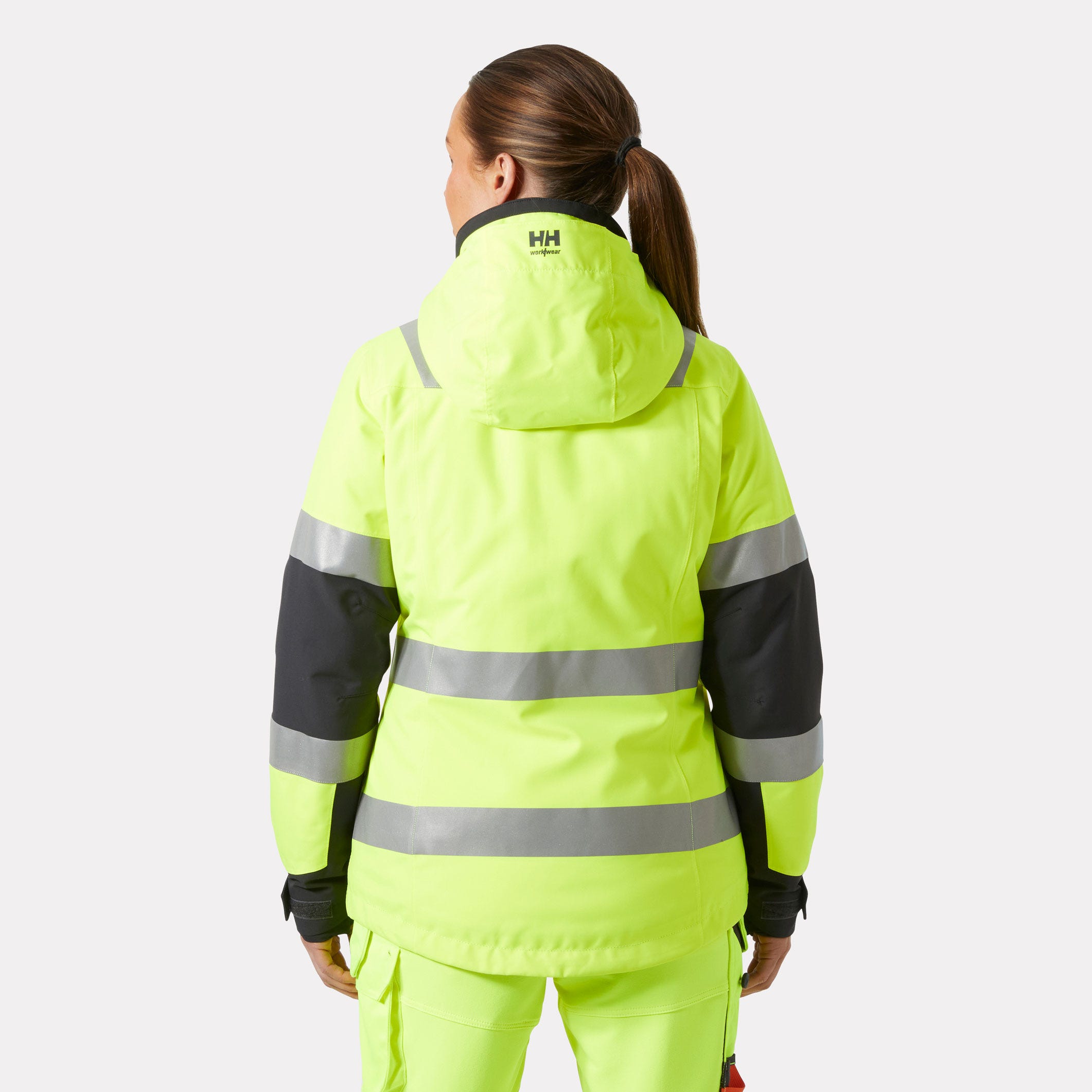 Helly Hansen Women's Alna 2.0 high visibility winter insulated jacket - Image 10