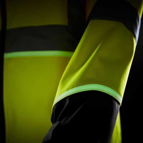 Helly Hansen UC-ME high visibility softshell jacket