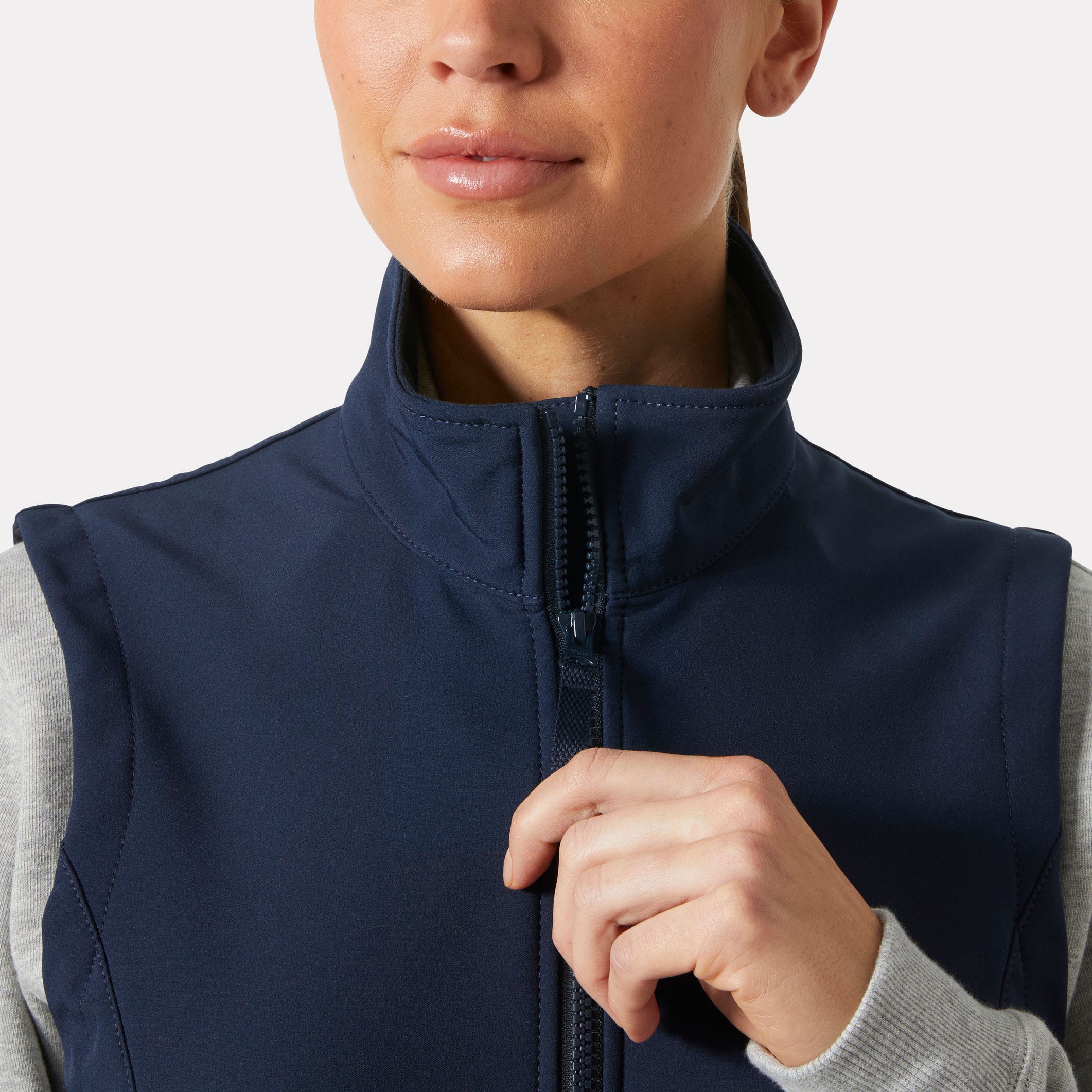 Helly Hansen Women's Manchester 2.0 softshell vest - Image 8