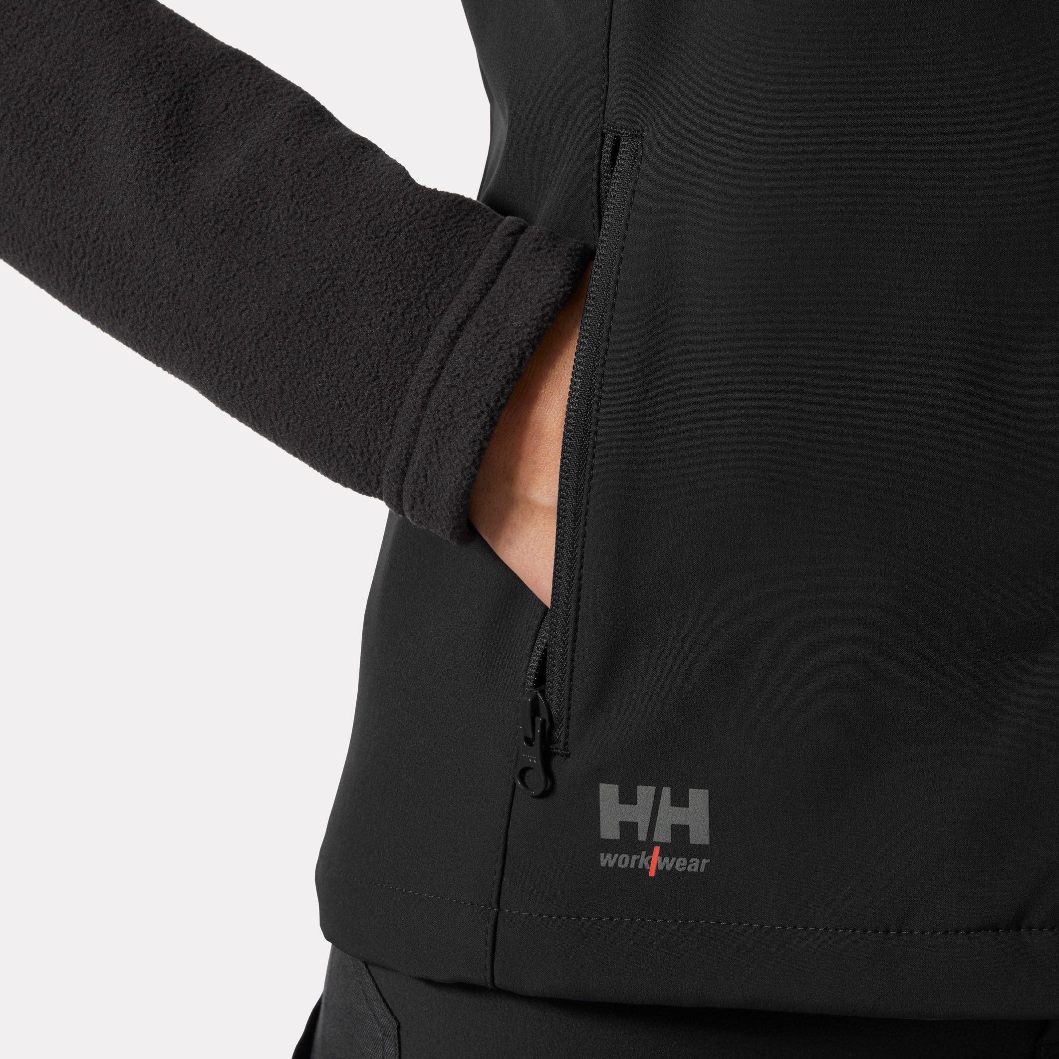 Helly Hansen Women's Manchester 2.0 softshell vest - Image 19