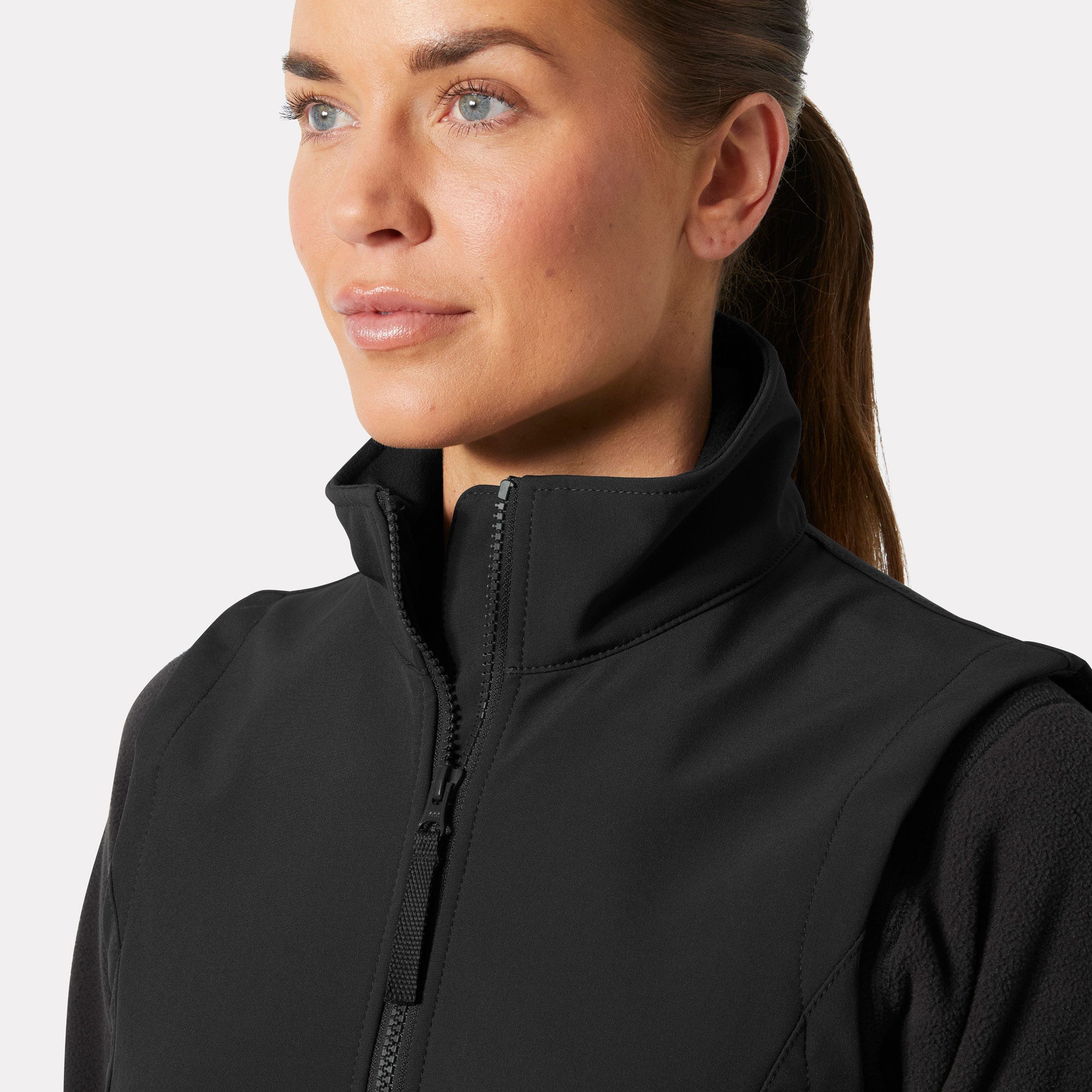 Helly Hansen Women's Manchester 2.0 softshell vest - Image 20