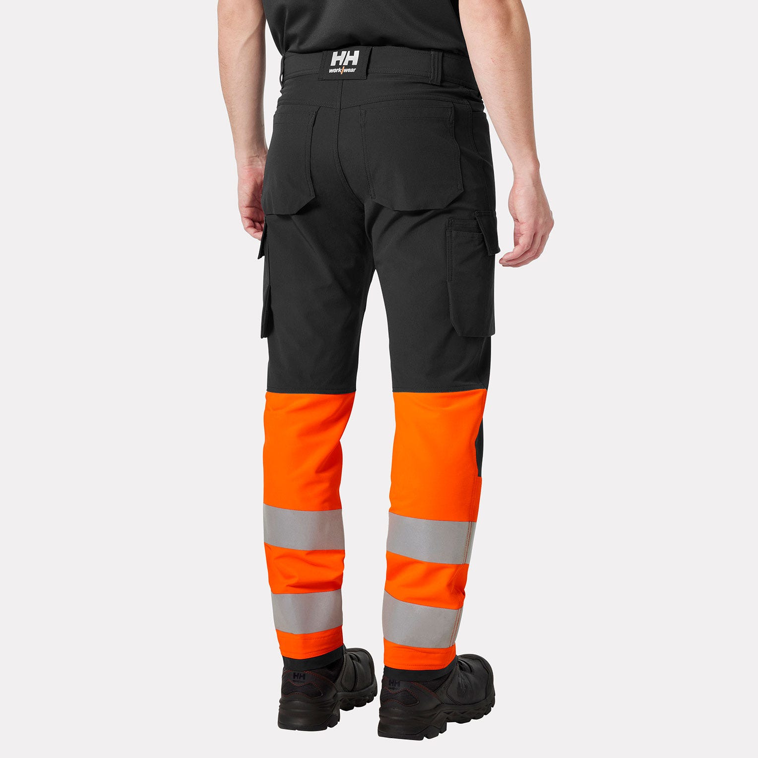 Helly Hansen Alna 4X high visibility cargo trousers class 1 - Image 14