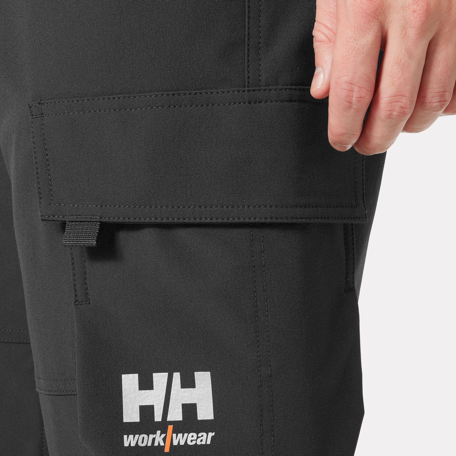 Helly Hansen Alna 4X high visibility cargo trousers class 1 - Image 8